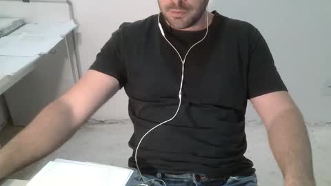 Snapshot of danioli614 chatting on 11.13.25 Dani Oli online show from 11.13.25