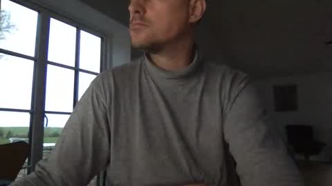 Snapshot of danishjss chatting on 11.27.25 danishjss online show from 11.27.25