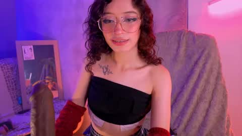 Snapshot of danita_veelz chatting on 06.04.26 danita_veelz online show from 06.04.26
