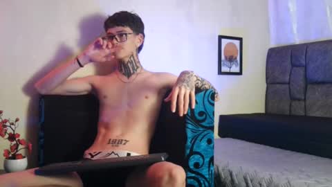 Dann Brown online show from 03.11.25