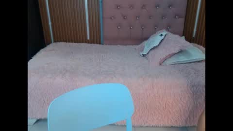 Snapshot of dann_jell chatting on 06.06.26 Danniela y Victoria online show from 06.06.26