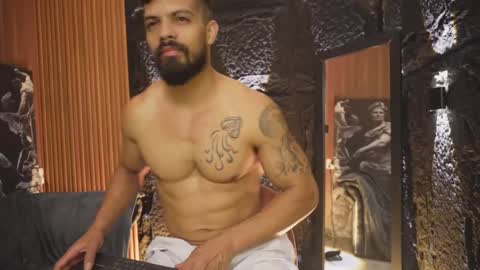 Dann saenz online show from 10.08.25