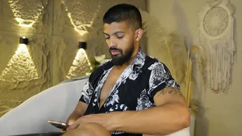 Snapshot of dann_saenz chatting on 05.29.26 Dann saenz online show from 05.29.26