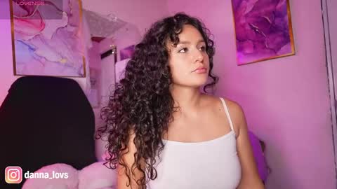 Danna Lovs online show from 03.30.26