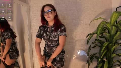 Danna Ortega online show from 04.10.26