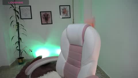 Danna online show from 03.21.26