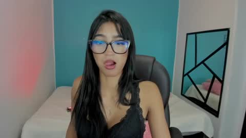 Snapshot of danna_said chatting on 06.11.26 Danna online show from 06.11.26