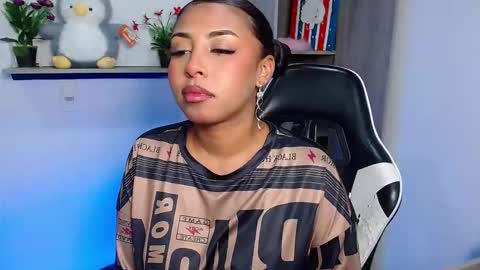 Danna online show from 12.16.25