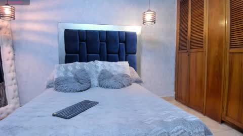 Danna  online show from 10.11.25