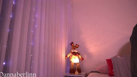 Snapshot of dannaberlin chatting on 12.03.25 Danna Berlin online show from 12.03.25