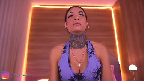 Danna Berlin  online show from 03.24.26