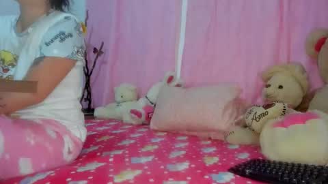 Snapshot of dannajeins chatting on 09.28.25 Danna Sofia jeins online show from 09.28.25