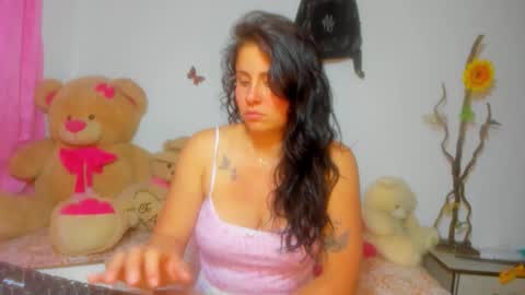 Snapshot of dannajeins chatting on 10.02.25 Danna Sofia jeins online show from 10.02.25