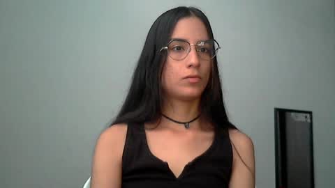 Snapshot of dannali22 chatting on 06.24.26 Dannali22 online show from 06.24.26