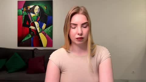 dannamissss online show from 12.10.24