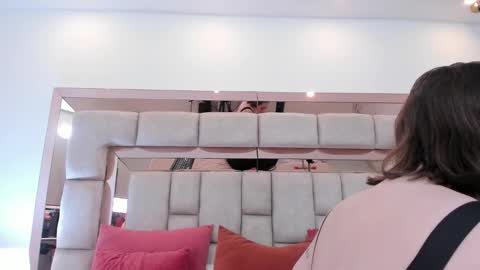 Snapshot of dannawilliamss chatting on 02.12.26 Danna online show from 02.12.26