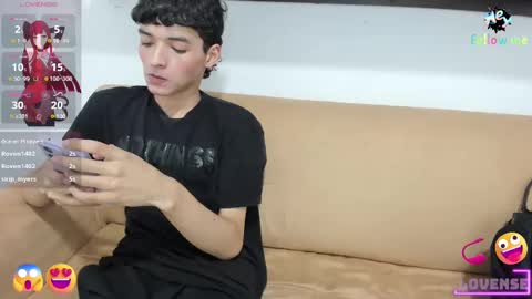 Snapshot of danniels_sweet chatting on 12.21.24 danniels_sweet online show from 12.21.24