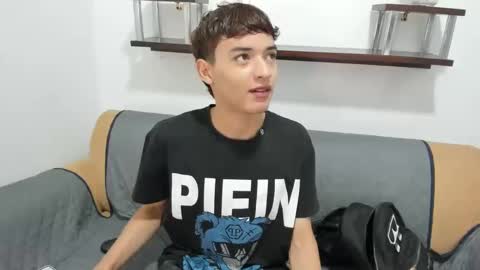 Snapshot of danniels_sweet chatting on 01.11.25 danniels_sweet online show from 01.11.25