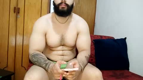 Snapshot of dannthor chatting on 01.03.25 Dann PVT on online show from 01.03.25