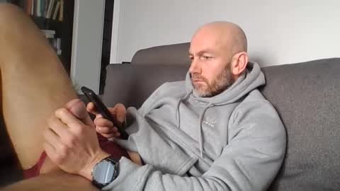 Snapshot of danny81boy chatting on 01.16.26 danny81boy online show from 01.16.26