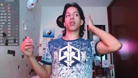 Snapshot of danny__phantom chatting on 10.25.25 phantom555 online show from 10.25.25