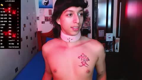 Snapshot of danny__phantom chatting on 11.12.25 phantom555 online show from 11.12.25