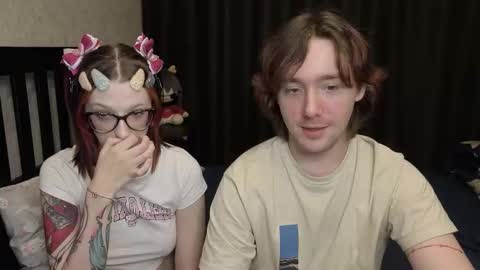 Snapshot of danny_and_ellen chatting on 09.27.25 danny and ellen online show from 09.27.25