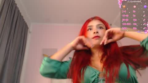 Dannya Rhodes online show from 02.12.25