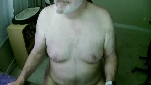 Snapshot of dannybear chatting on 05.04.26 Danny bear online show from 05.04.26