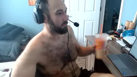 Snapshot of dannyboyx69 chatting on 05.22.26 dannyboyx69 online show from 05.22.26