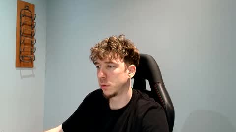 Snapshot of dannythreeyway chatting on 09.20.25 DannyThreeWay online show from 09.20.25