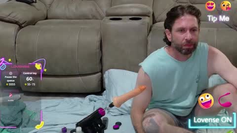 Snapshot of danooo1984 chatting on 10.03.25 danooo1984 online show from 10.03.25