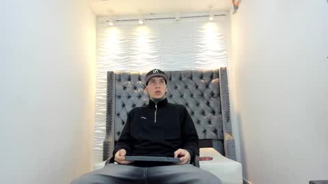 Snapshot of dante_armstrong chatting on 01.07.26 dante_armstrong online show from 01.07.26