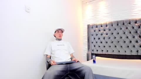 Snapshot of dante_armstrong chatting on 01.15.26 dante_armstrong online show from 01.15.26