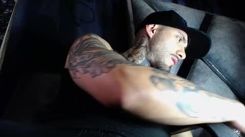 Snapshot of dante_d_angelo_ chatting on 02.16.26 dante_d_angelo_ online show from 02.16.26