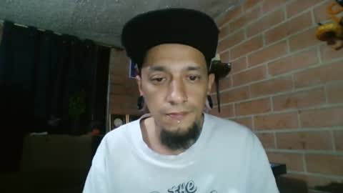 Snapshot of dante_dte chatting on 01.14.25 Dante online show from 01.14.25