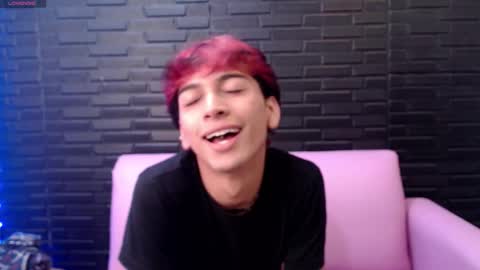 Snapshot of dante_luxx_ chatting on 02.26.26 Dante online show from 02.26.26