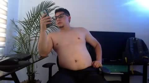 Snapshot of dante_xo chatting on 07.25.26 A L E J A N D R O online show from 07.25.26