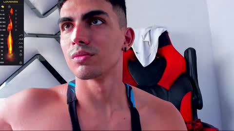 Snapshot of danterouxx chatting on 01.20.25 Dante online show from 01.20.25