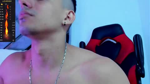 Snapshot of danterouxx chatting on 02.23.25 Dante online show from 02.23.25