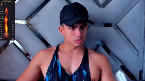 Snapshot of danterouxx chatting on 03.06.25 Dante online show from 03.06.25