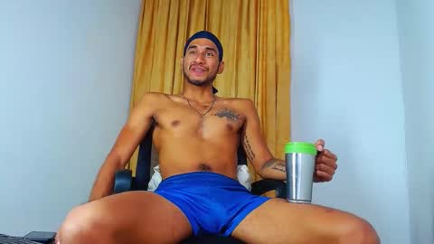 Snapshot of dantesantoro chatting on 09.24.25 Dante Santoro online show from 09.24.25