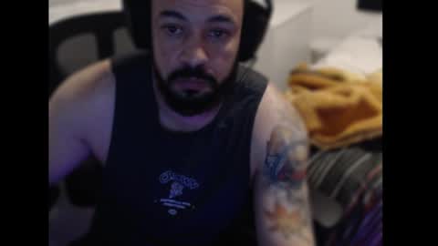 Snapshot of dantturbate chatting on 09.22.25 re mazzeo online show from 09.22.25