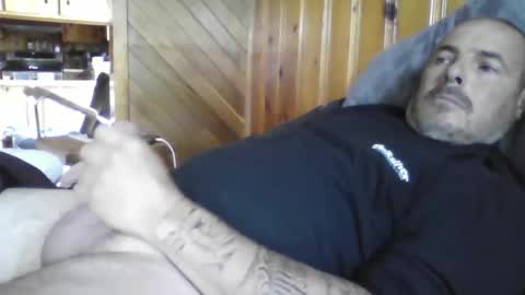 Snapshot of danwick69 chatting on 09.26.25 danwick69 online show from 09.26.25