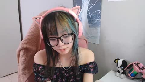 danyelleeyermann online show from 05.14.26