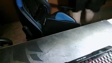 Snapshot of danysanchez1981 chatting on 11.15.25 danysanchez1981 online show from 11.15.25