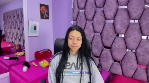 Snapshot of danyswet chatting on 01.14.25 DanySwet online show from 01.14.25