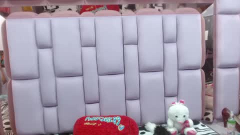 Snapshot of danyswet chatting on 01.18.25 DanySwet online show from 01.18.25