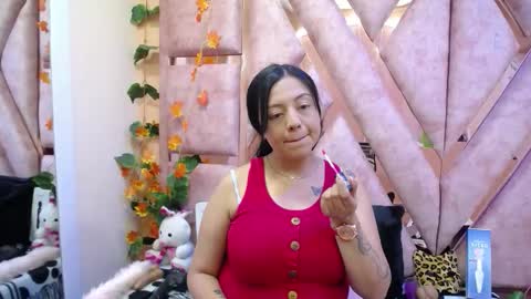 Snapshot of danyswet chatting on 10.24.25 DanySwet online show from 10.24.25