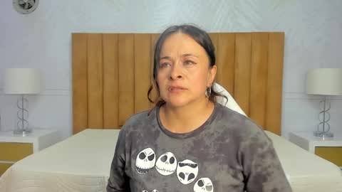 Daphne online show from 01.29.25